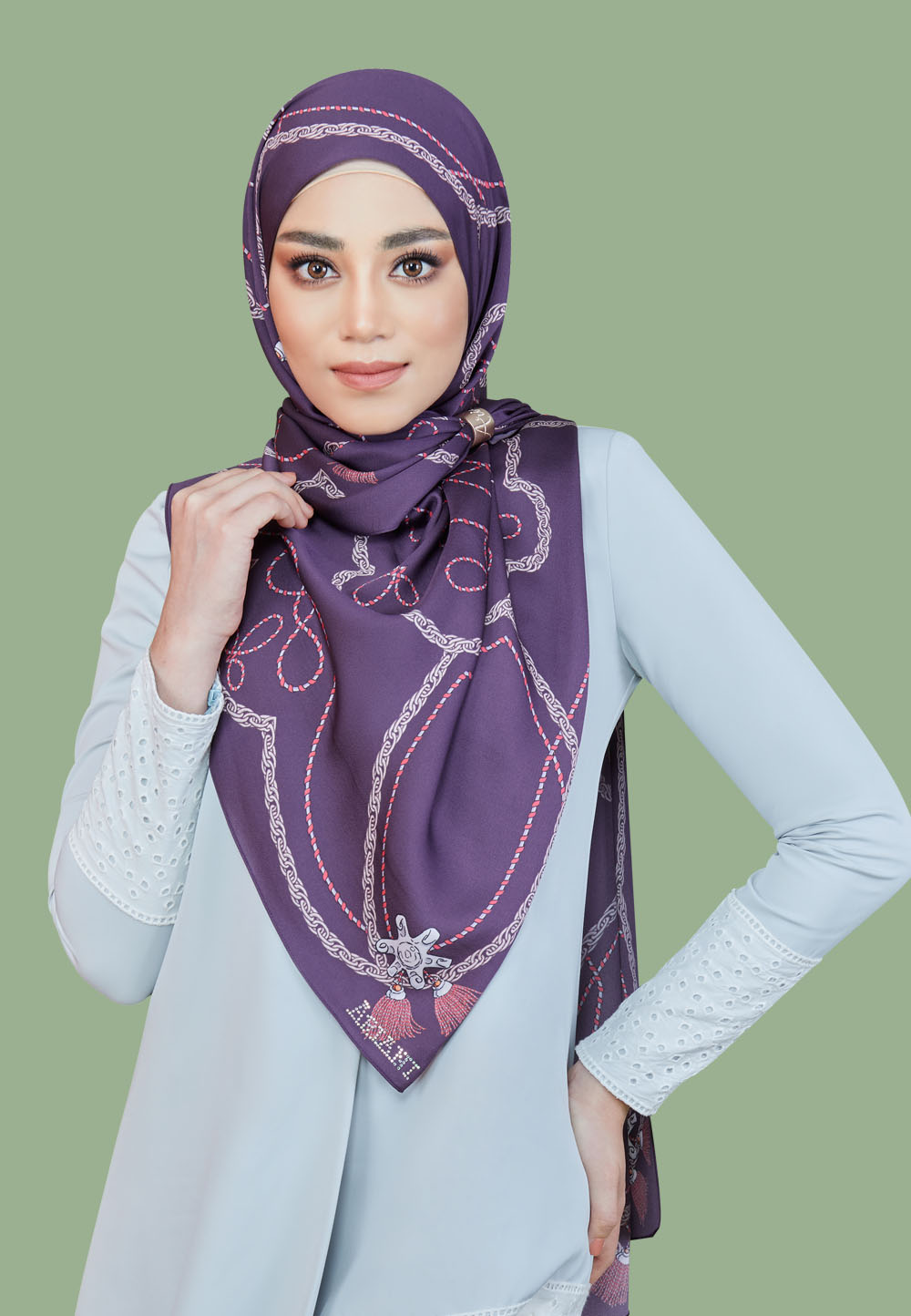TWIN TASSEL IN DARK PURPLE